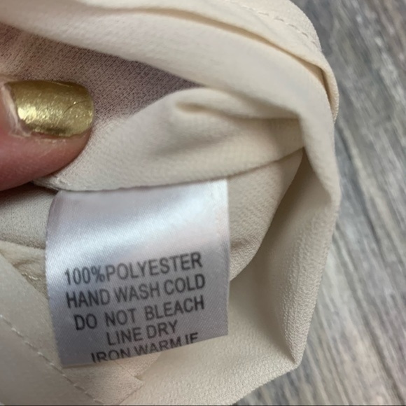 Colton Candy Creamy White Tank with Cut Out Strappy Detail Size Small - Picture 14 of 15